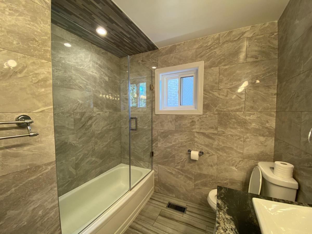 Yonge And Finch Subway !Q Spacious & Quiet Private Bdr With Shared Bathroom Toronto Extérieur photo